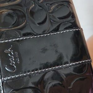 COACH 2010 patent black leather embossed zippered wallet